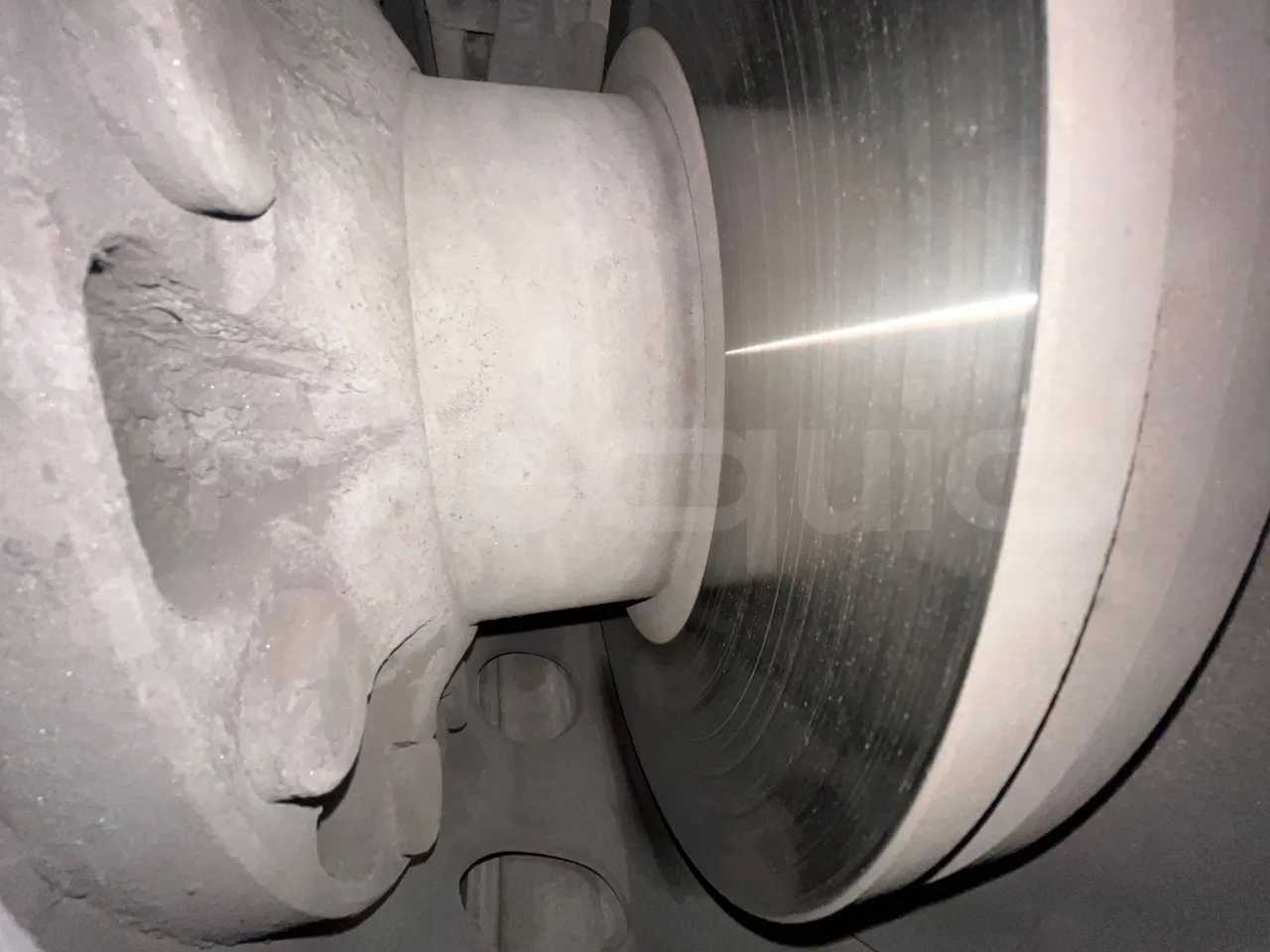 Man Lion's Regio L 360 - Euro5 - 265kW - 13.900mt - axel 3 discs left