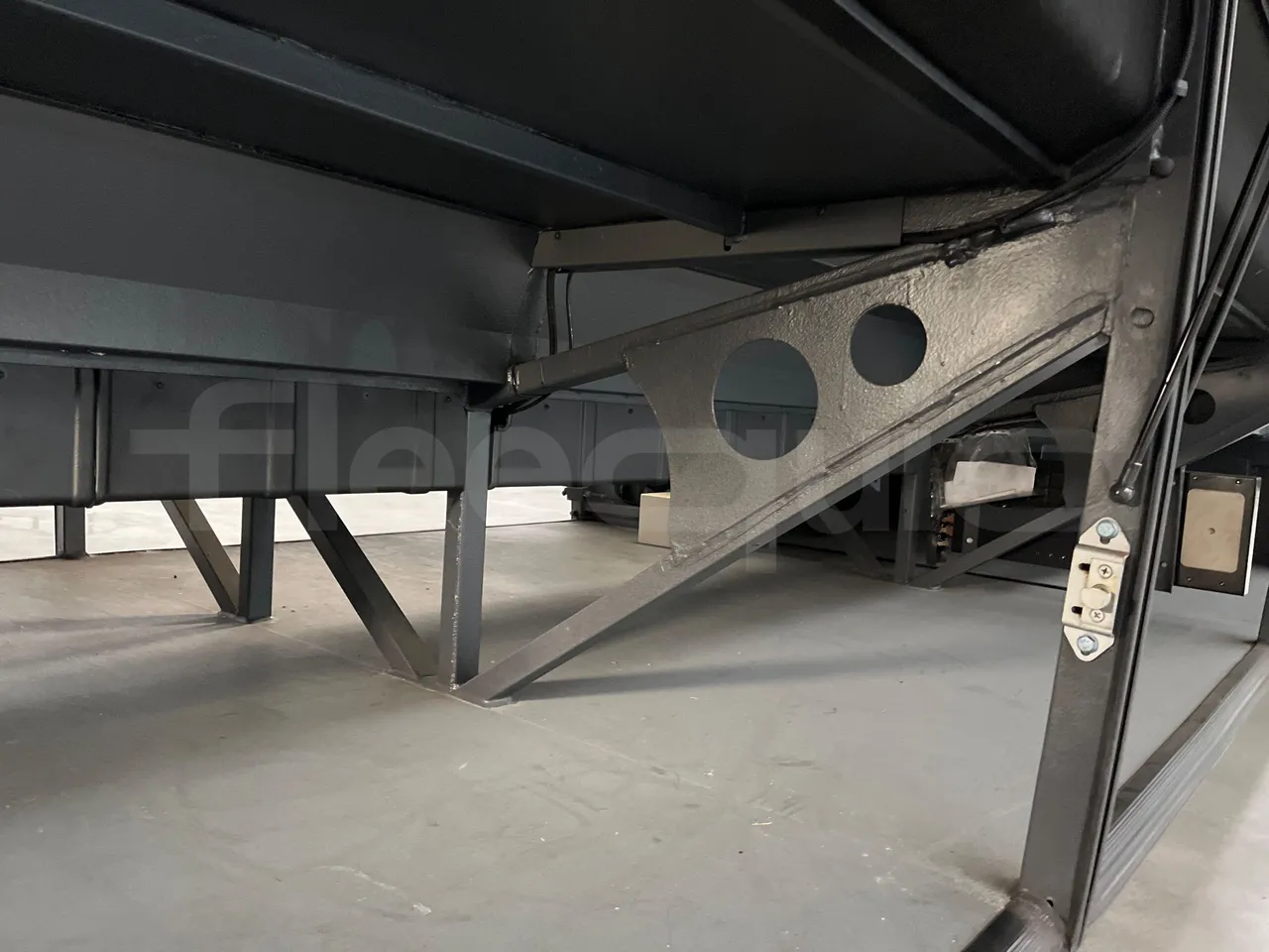 Man Lion's Regio L 360 - Euro5 - 265kW - 13.900mt - internal frame rust check