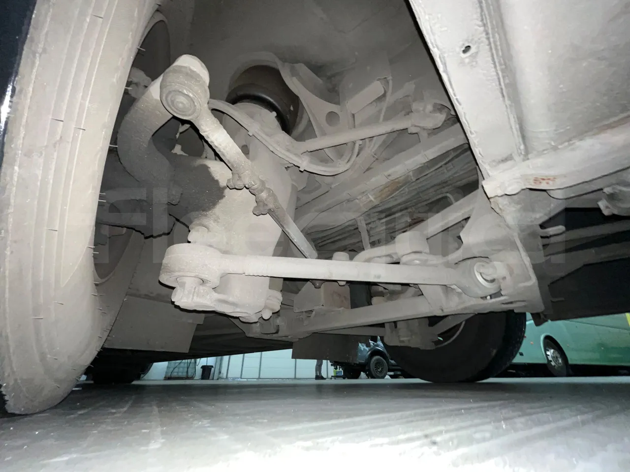 Man Lion's Regio L 360 - Euro5 - 265kW - 13.900mt - front axle right side