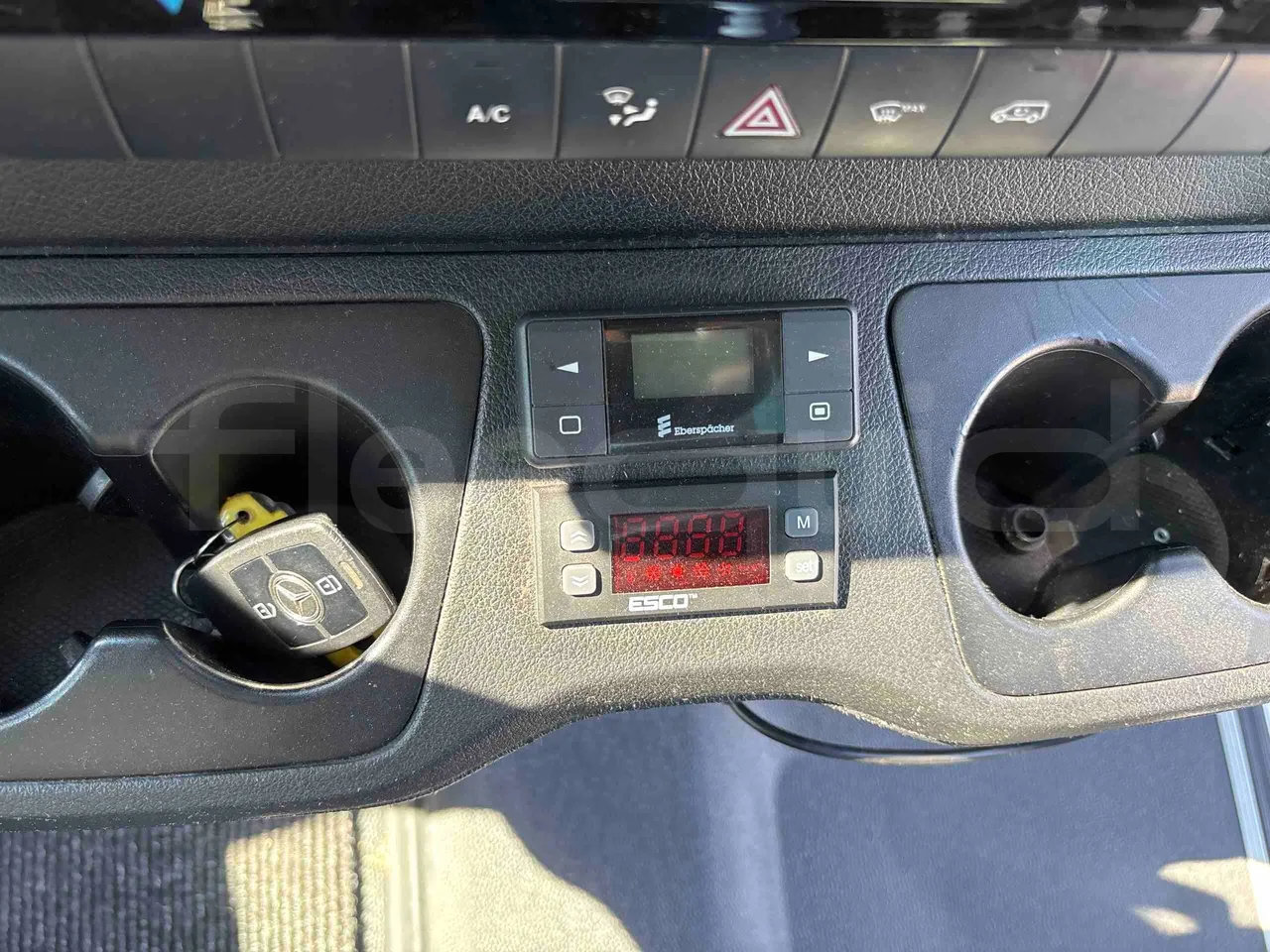 Mercedes-Benz Sprinter Mercus - Euro6 - 140kW - 7,400mt - onboard devices 1