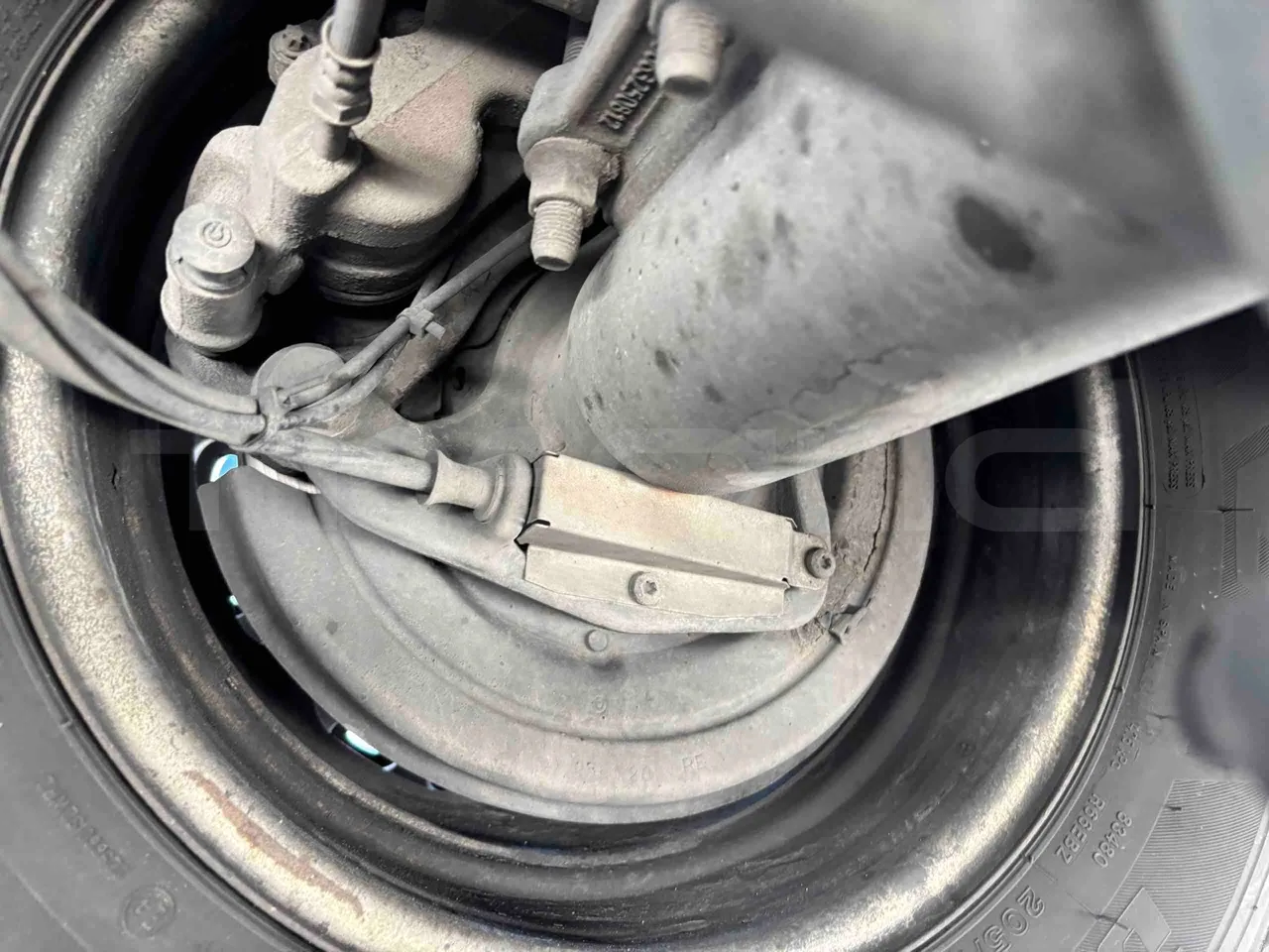 Mercedes-Benz Sprinter Mercus - Euro6 - 140kW - 7,400mt - axle 2 discs right