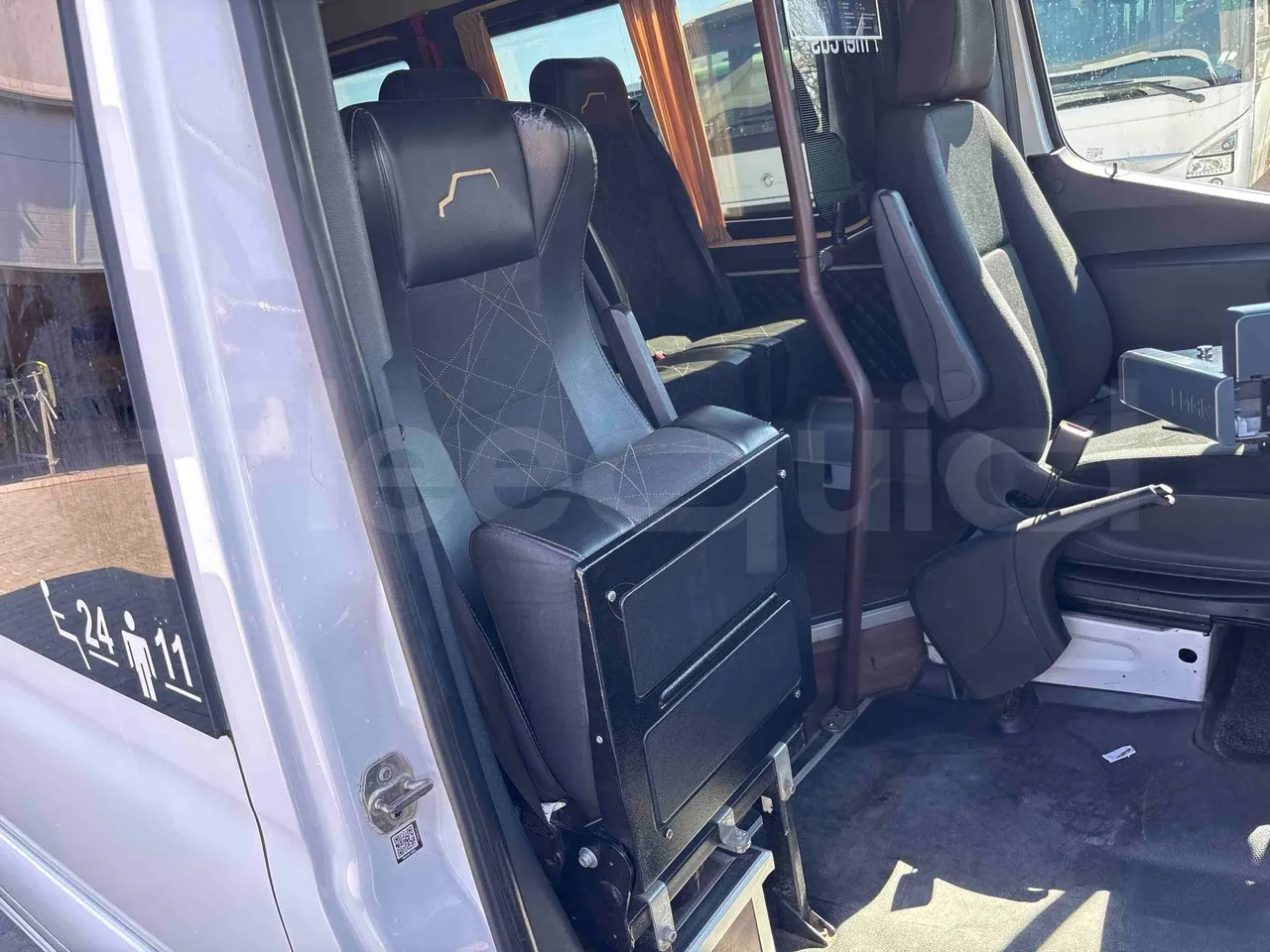 Mercedes-Benz Sprinter Mercus - Euro6 - 140kW - 7,400mt - hostess seat photo