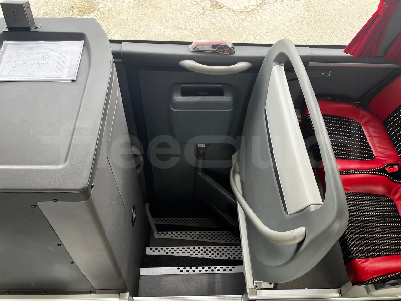 Irizar i6 12.35 - EUR6 - 305kW - 12.200m - turntable internal (18m)