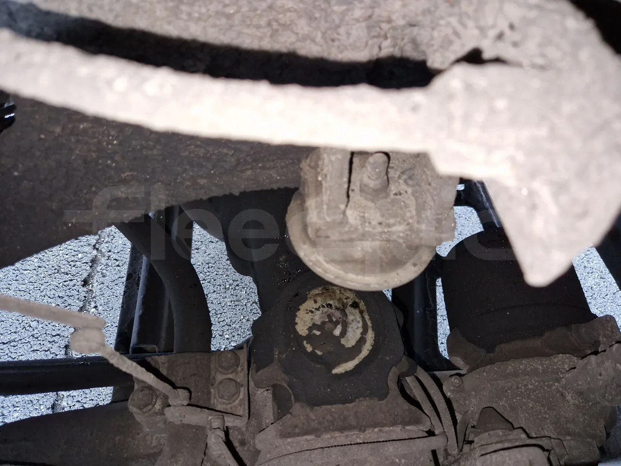 Mercedes-Benz Tourismo RHD / Euro 6 - 290 Kw - 12,140 Mt - axel 2 air springs 2 right