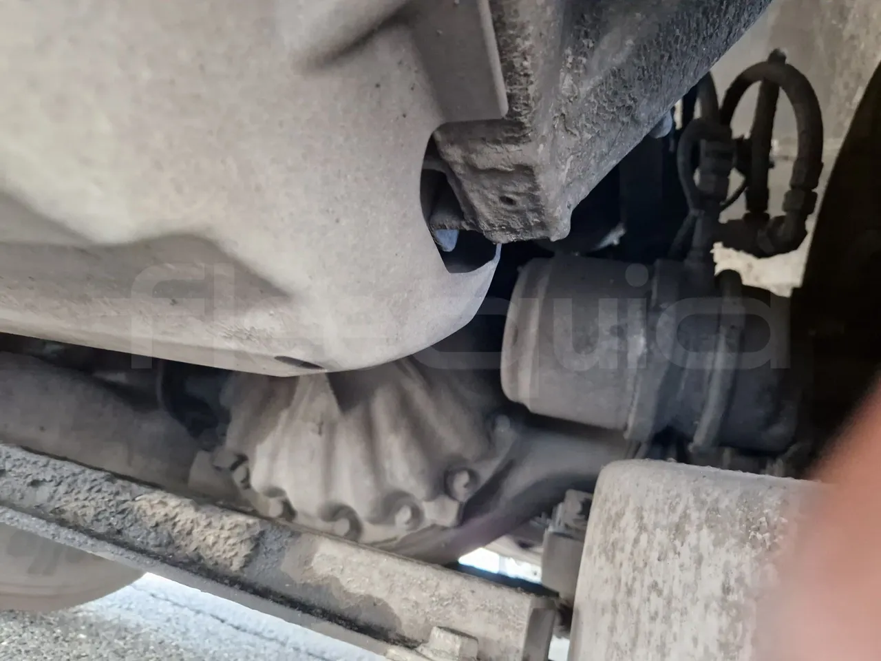 Mercedes-Benz Tourismo RHD / Euro 6 - 290 Kw - 12,140 Mt - differential photo
