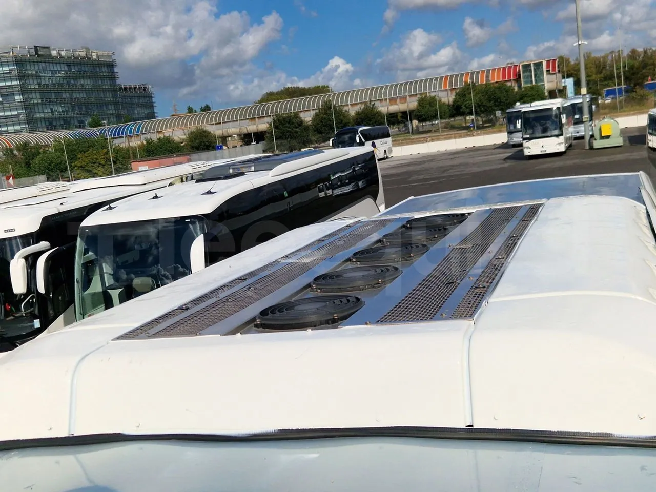 Mercedes-Benz Tourismo RHD / Euro 6 - 290 Kw - 12,140 Mt - turntable external (18m)