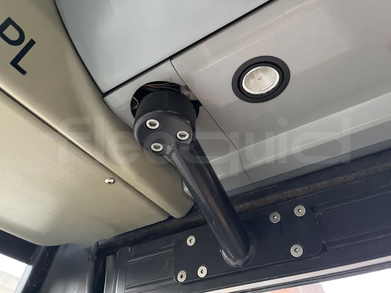 Van Hool 600 600/2 -EUR3 - 206kW-11.6m - handrails photo