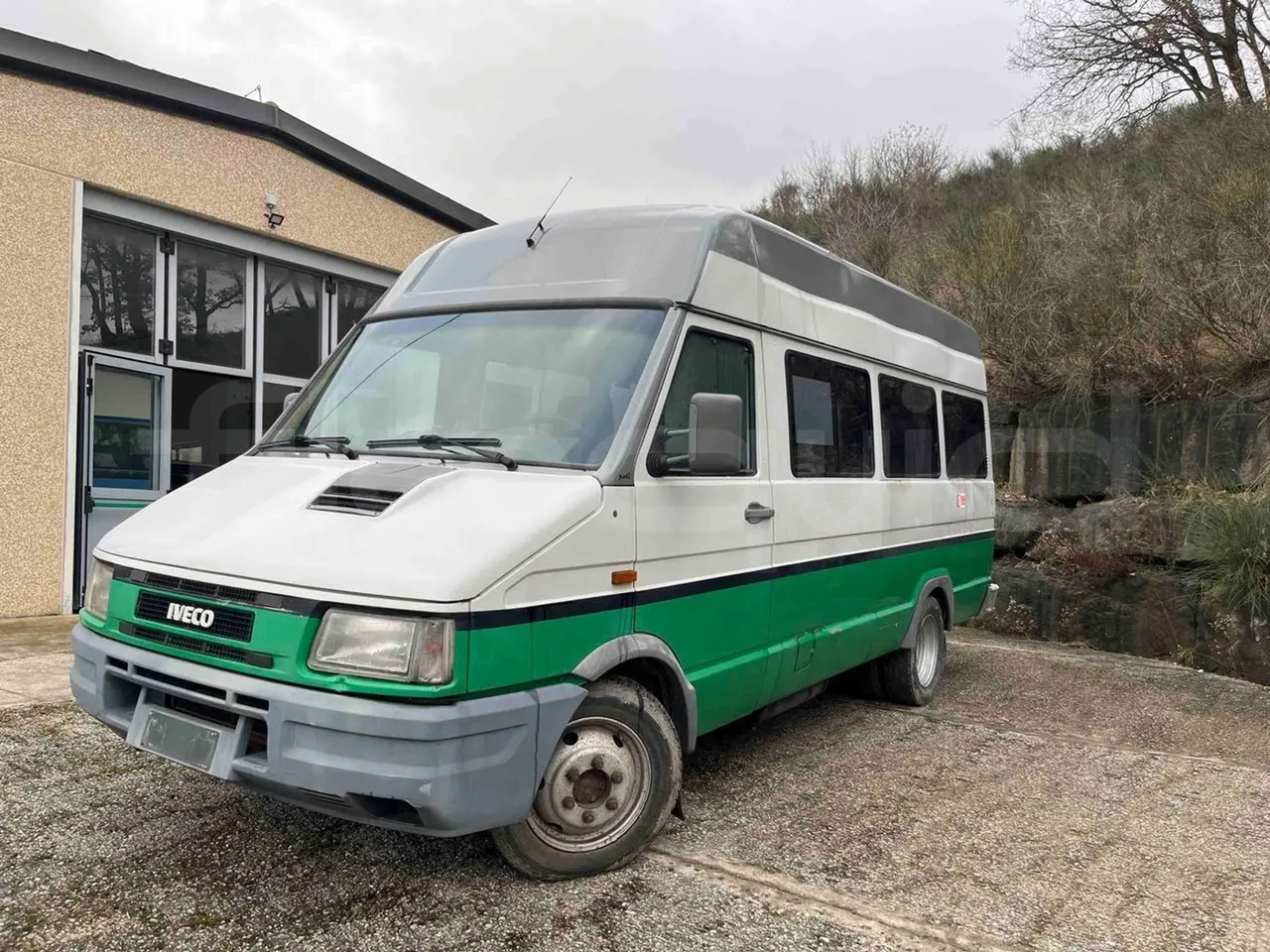 Iveco Daily A40E12 - Euro 2 - 90 kW - 5.970 mt - 3/4 front left