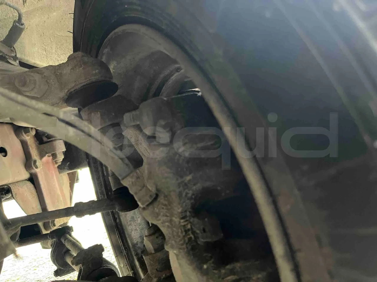Iveco Daily A40E12 - Euro 2 - 90 kW - 5.970 mt - front brake calipers right