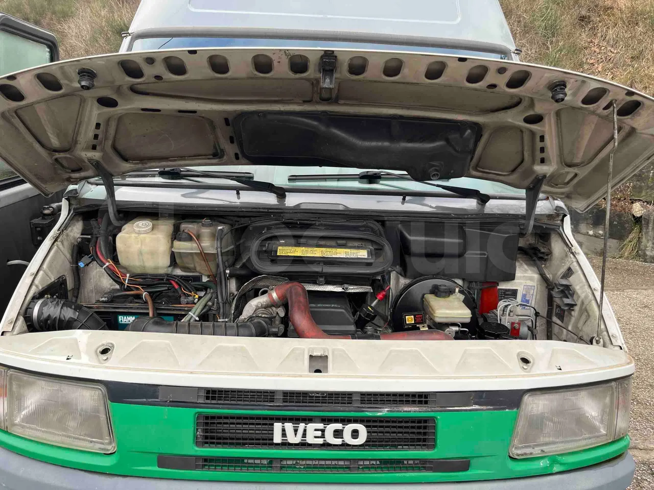 Iveco Daily A40E12 - Euro 2 - 90 kW - 5.970 mt - preheater webasto photo