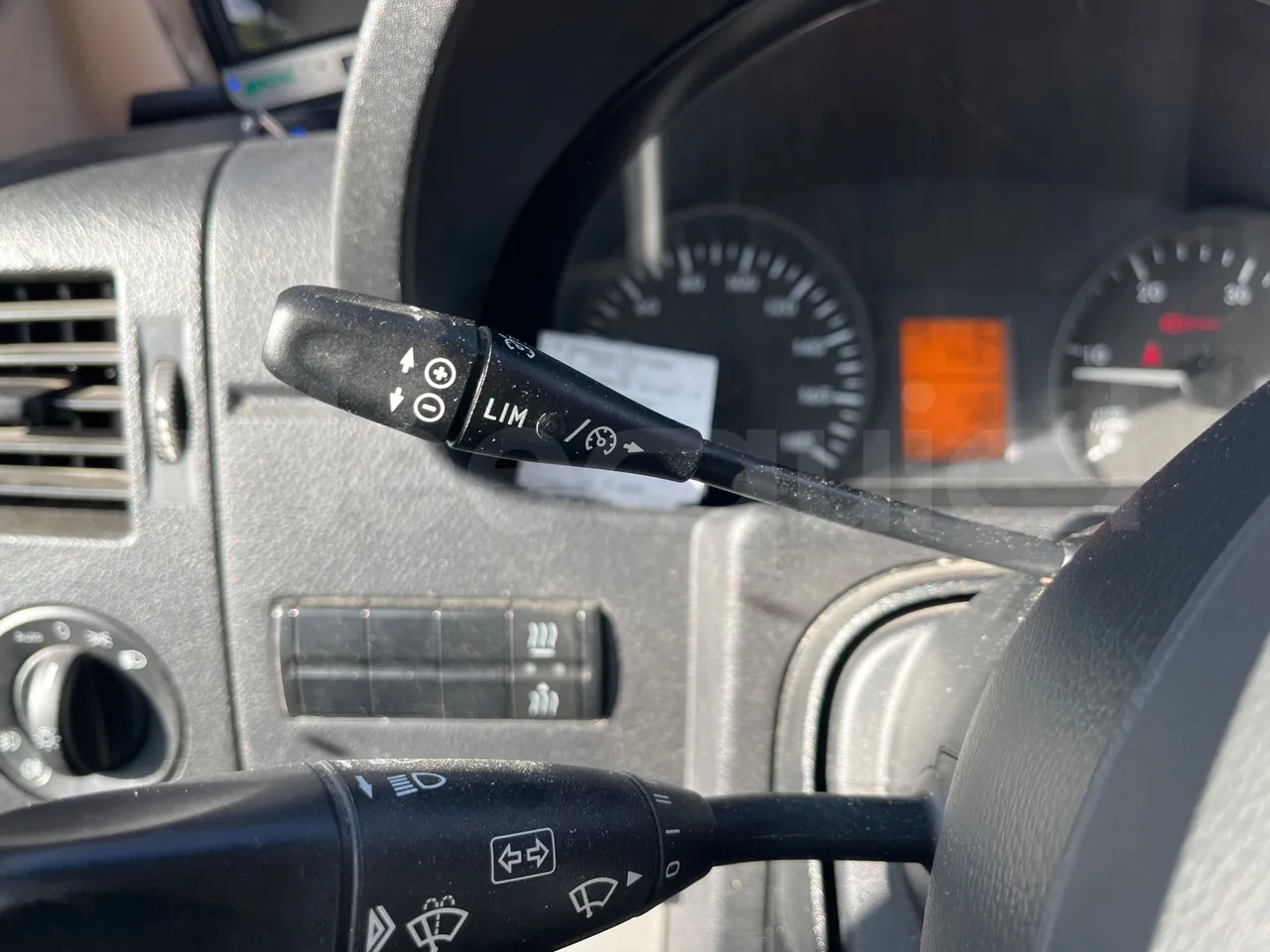 Mercedes-Benz Sprinter UNVI - EUR6/120kW/7.545m - onboard devices 2