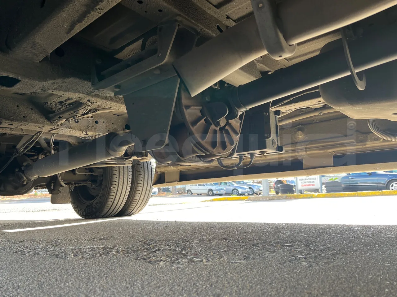 Mercedes-Benz Sprinter UNVI - EUR6/120kW/7.545m - driveshaft photo