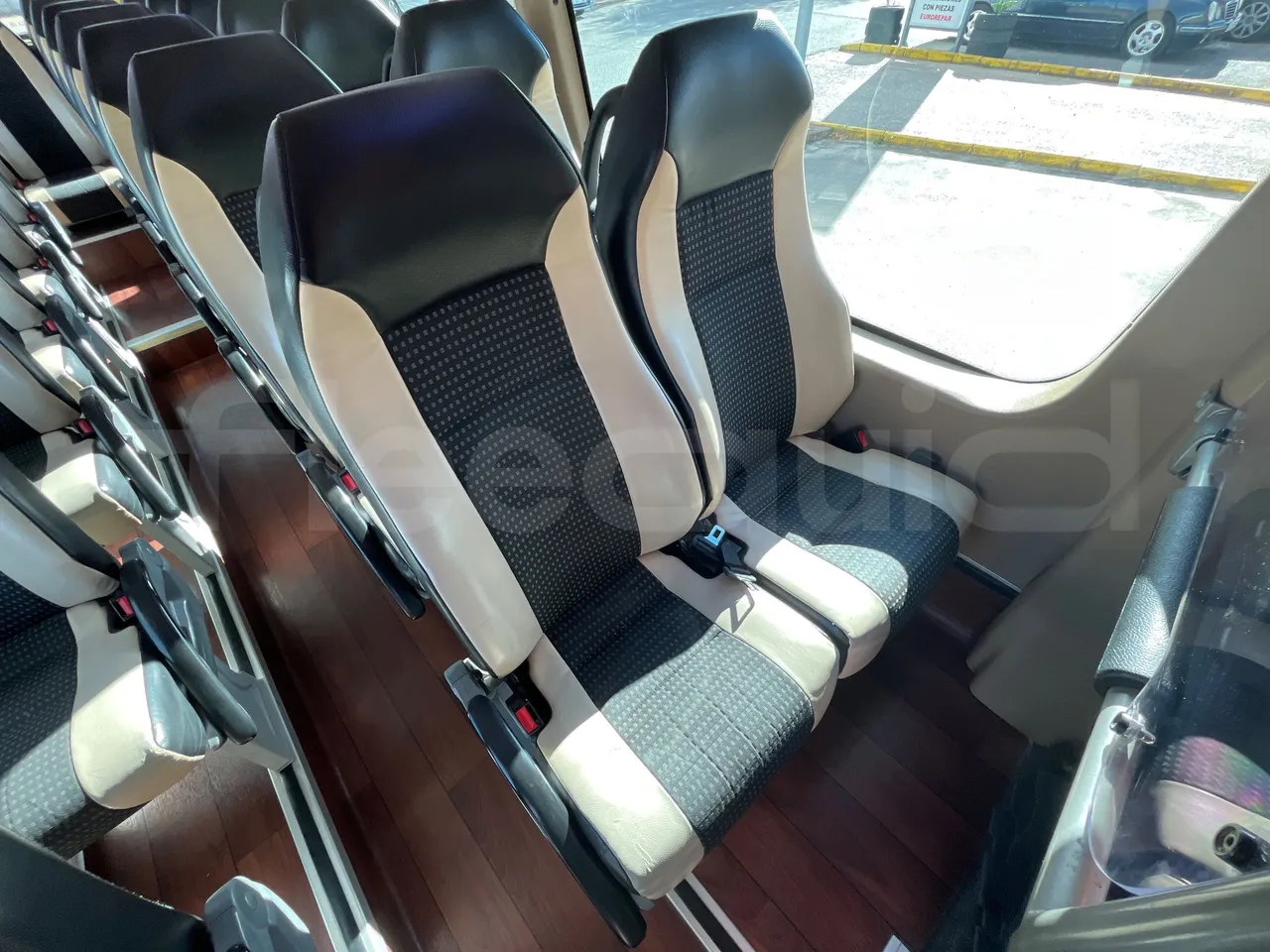 Mercedes-Benz Sprinter UNVI - EUR6/120kW/7.545m - folding seat photo