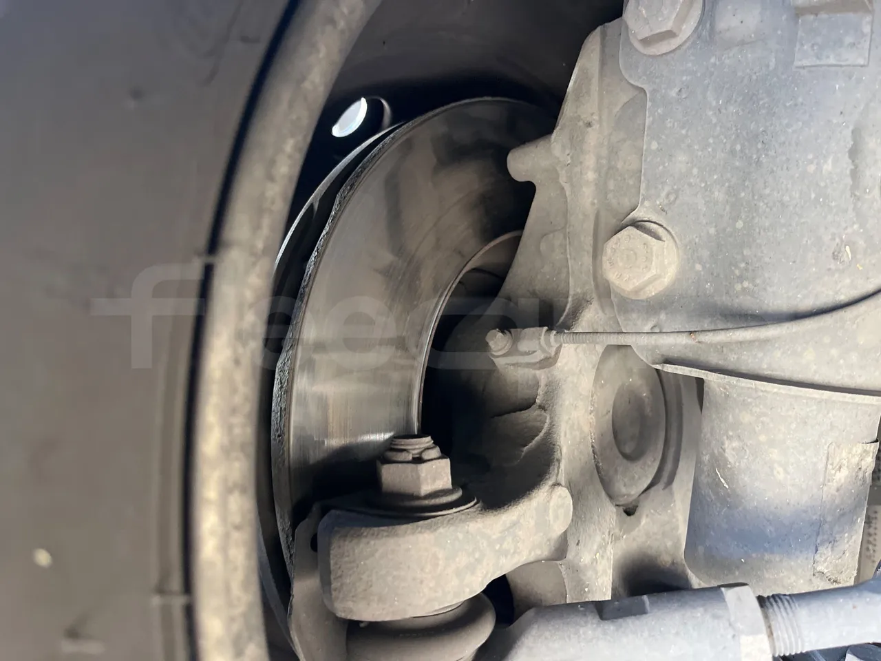 Mercedes-Benz Sprinter UNVI - EUR6/120kW/7.545m - front discs right