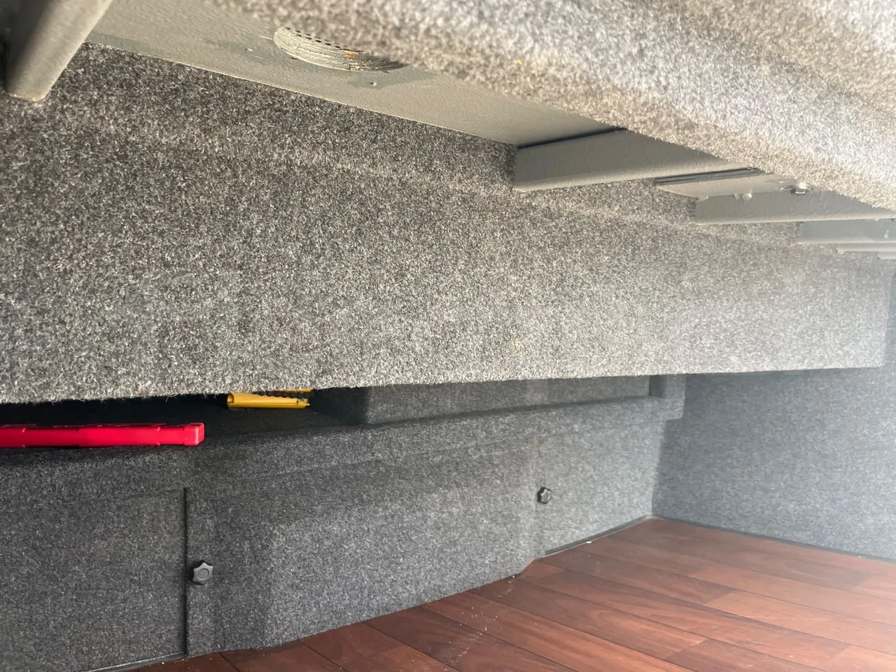 Mercedes-Benz Sprinter UNVI - EUR6/120kW/7.545m - internal frame rust check