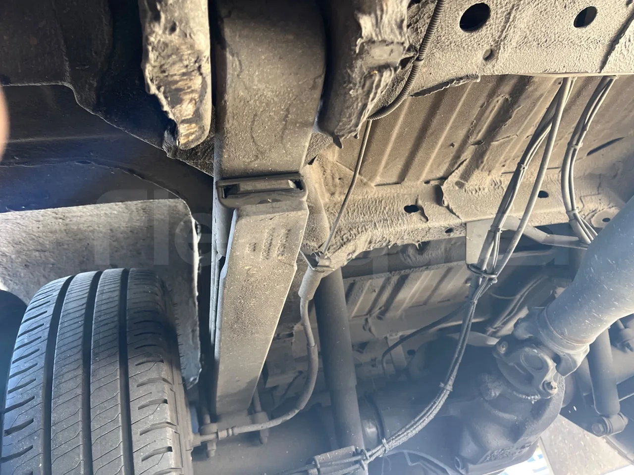 Mercedes-Benz Sprinter UNVI - EUR6/120kW/7.545m - axel 3 leaf spring left