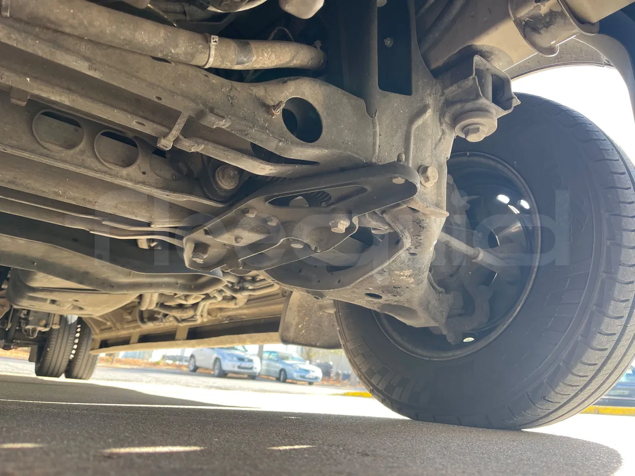 Mercedes-Benz Sprinter UNVI - EUR6/120kW/7.545m - front axle left side