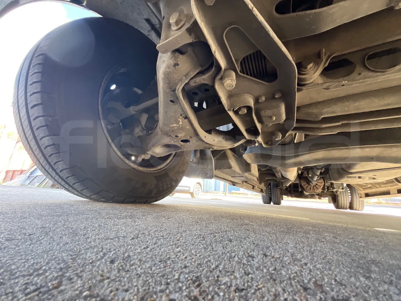 Mercedes-Benz Sprinter UNVI - EUR6/120kW/7.545m - front axle right side