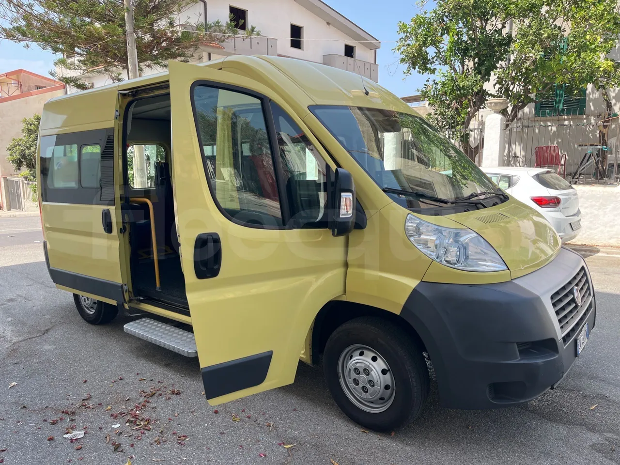 Fiat Ducato - 3/4 Front Right Side Doors Open