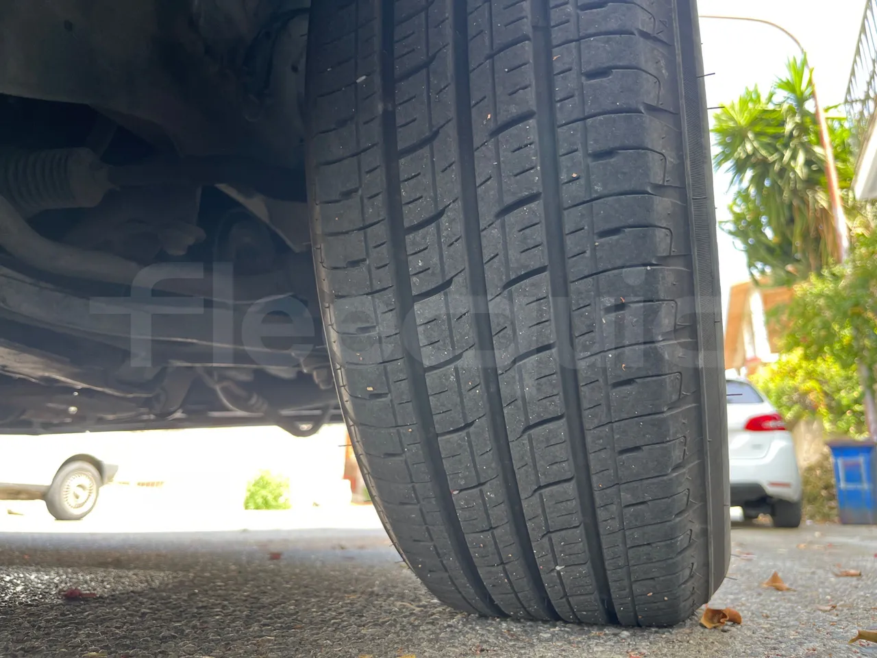 Fiat Ducato - Second Axle Left Side: Tyre Thickness
