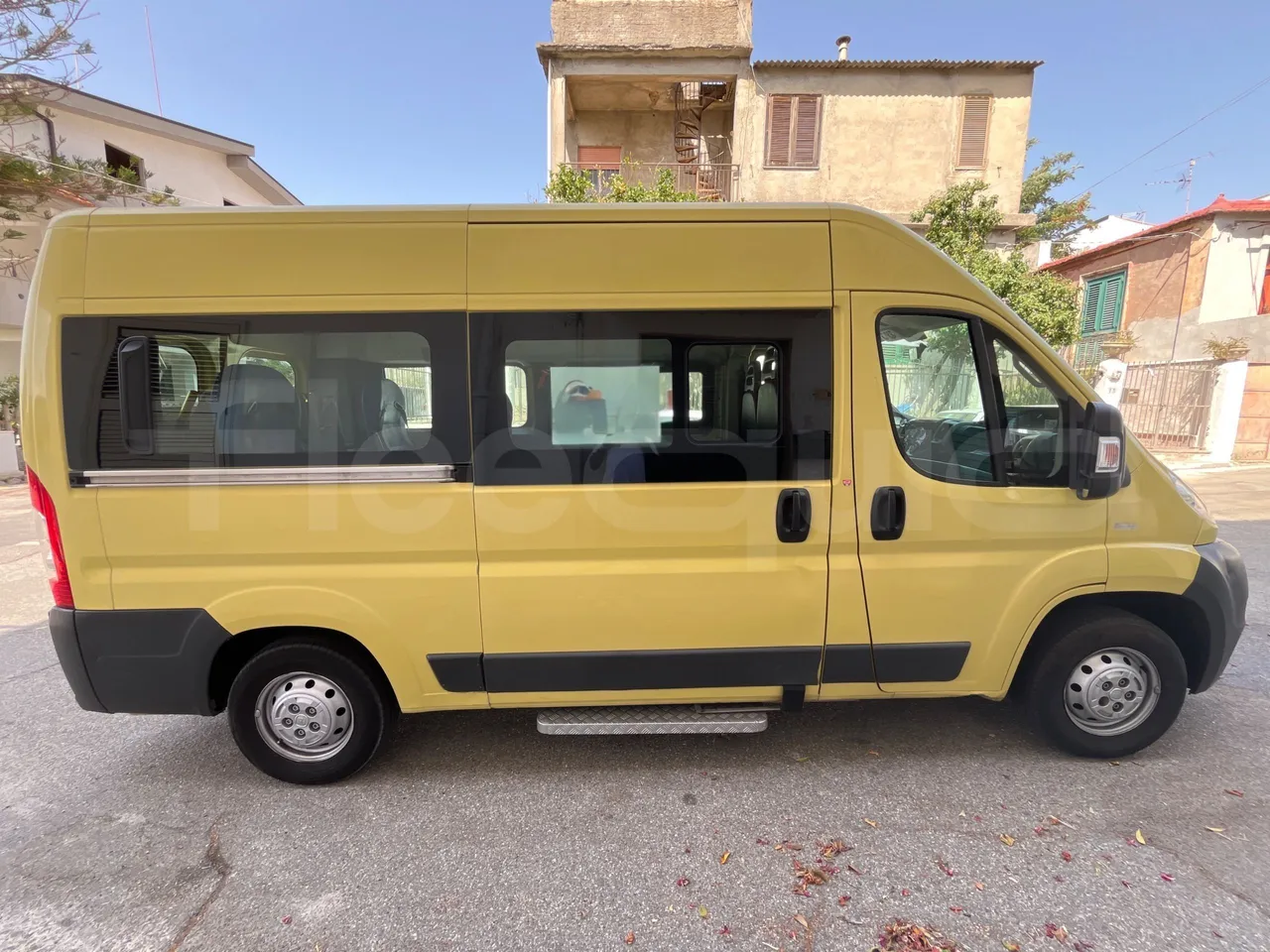 Fiat Ducato - Right Side