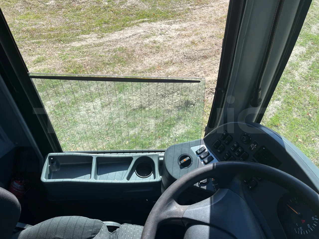 Mercedes-Benz Travego O580 15 RHD - EURO3 - 310kw - 12mt - onboard devices 3