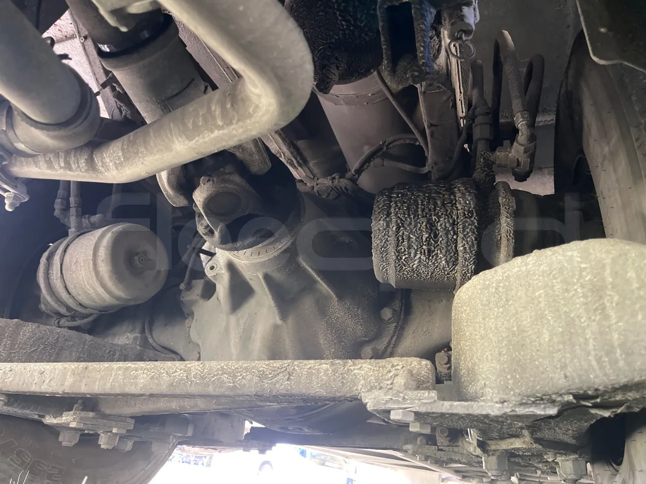 Mercedes-Benz Travego O580 15 RHD - EURO3 - 310kw - 12mt - bellows turntable (18m)