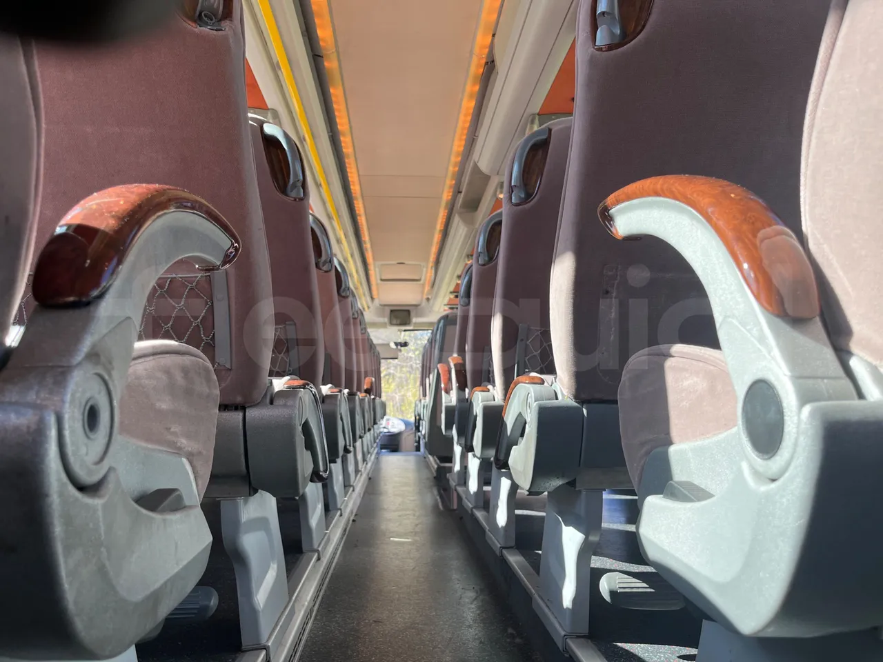 Mercedes-Benz Travego O580 15 RHD - EURO3 - 310kw - 12mt - seat brackets photo