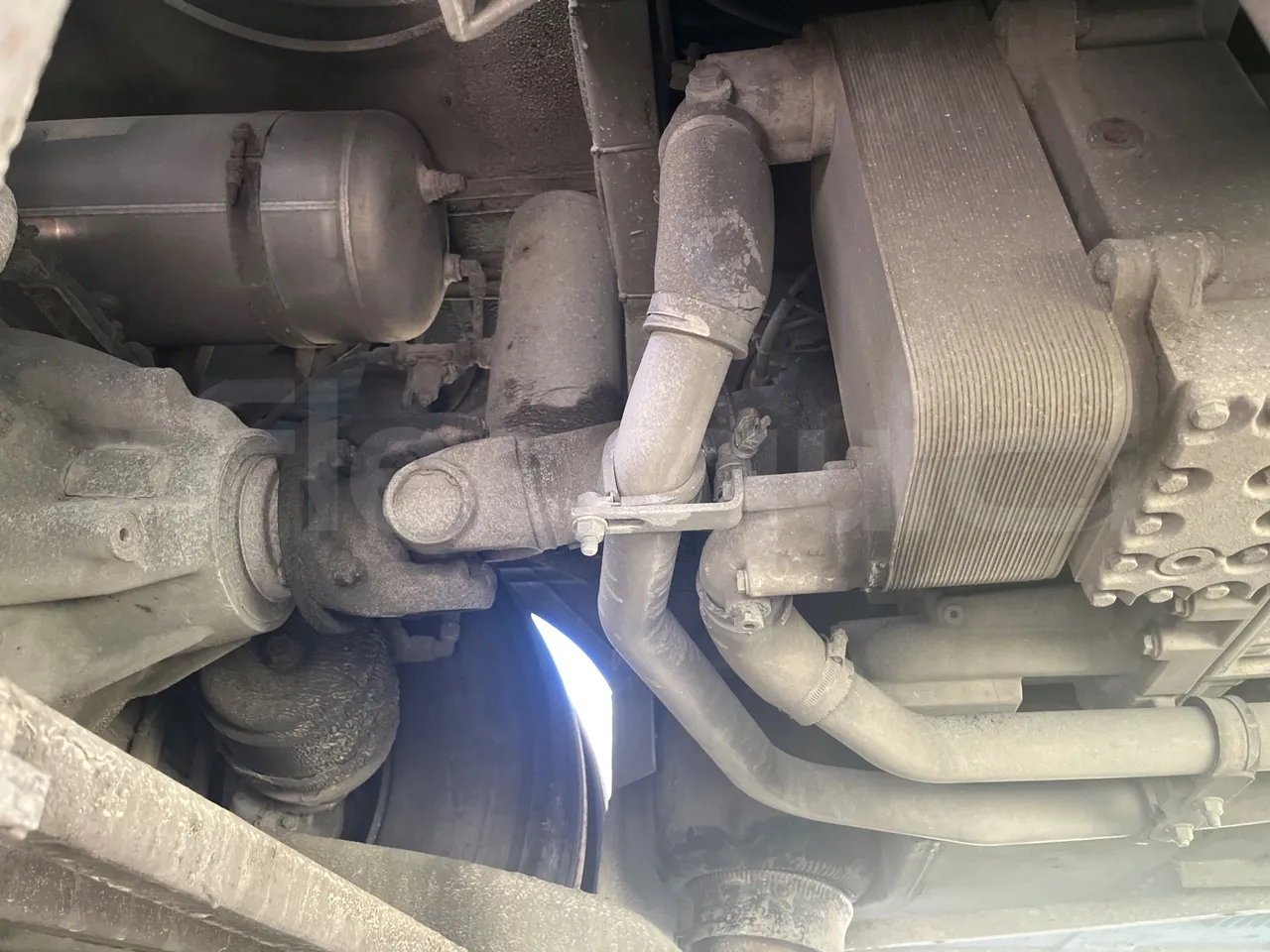 Mercedes-Benz Travego O580 15 RHD - EURO3 - 310kw - 12mt - driveshaft photo