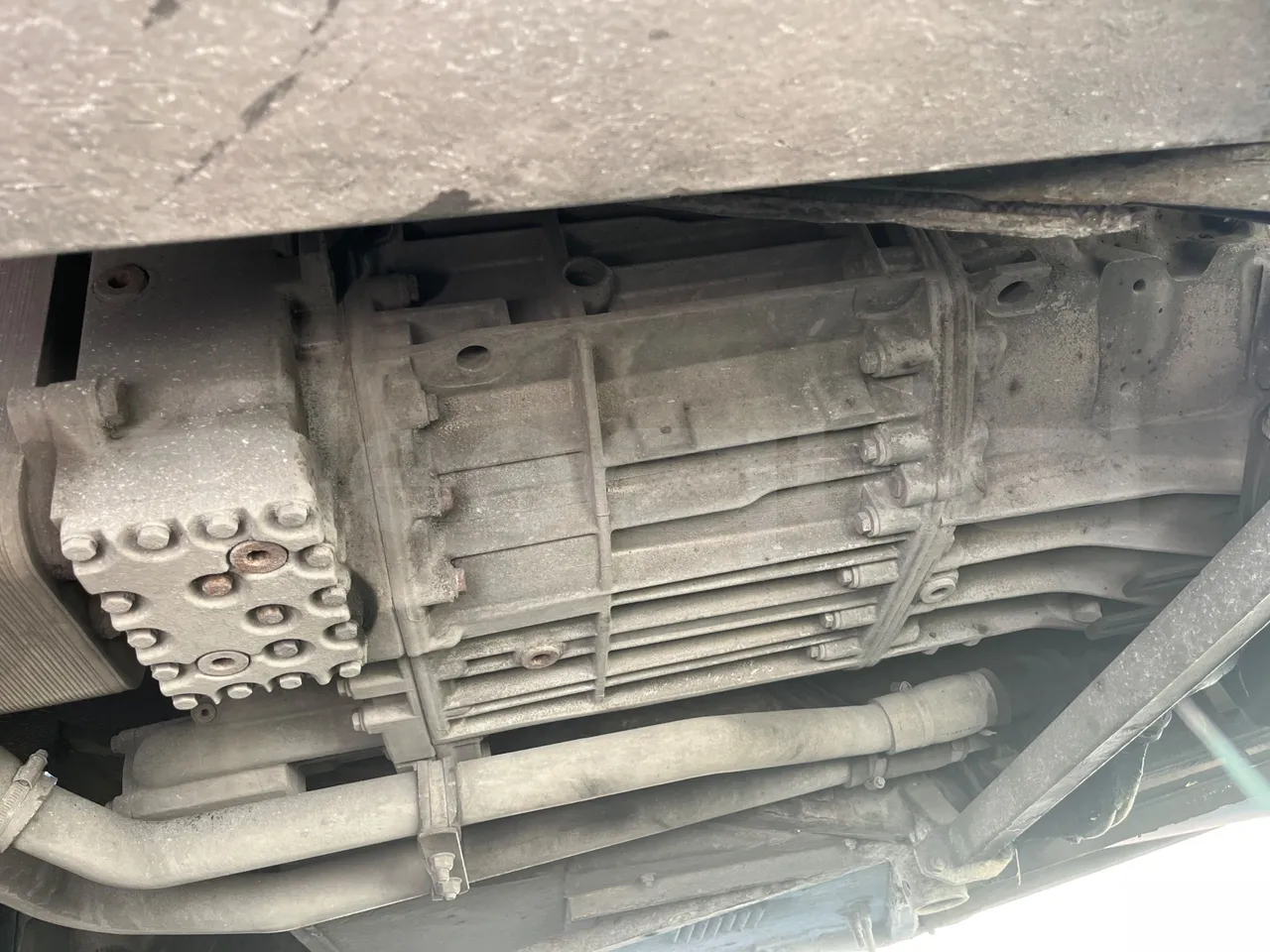 Mercedes-Benz Travego O580 15 RHD - EURO3 - 310kw - 12mt - gearbox photo