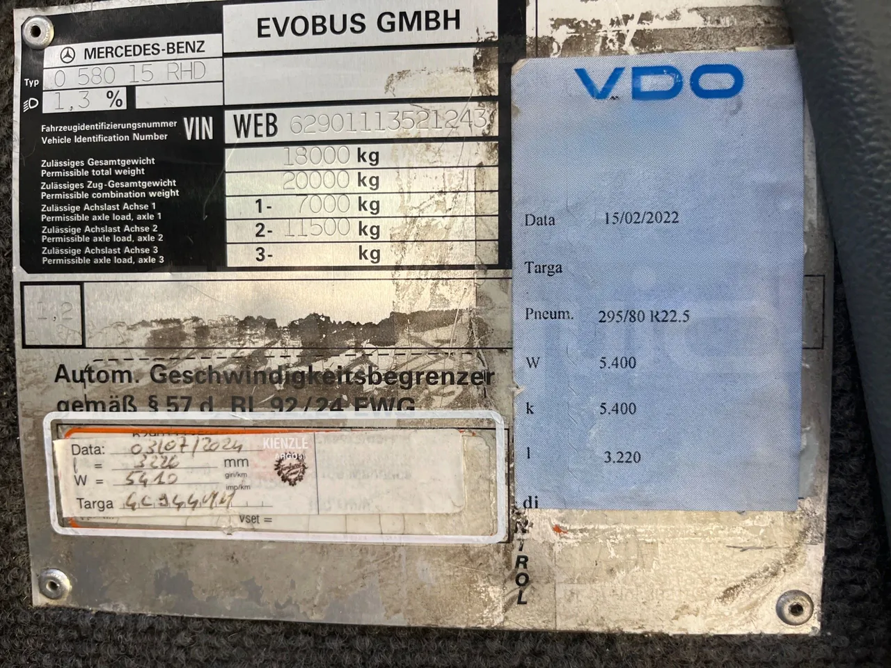 Mercedes-Benz Travego O580 15 RHD - EURO3 - 310kw - 12mt - vehicle plate photo