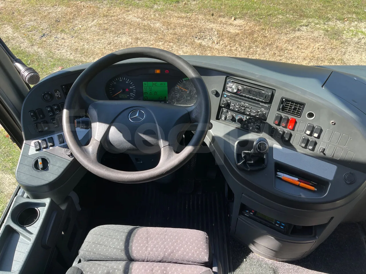 Mercedes-Benz Travego O580 15 RHD - EURO3 - 310kw - 12mt - steering wheel photo