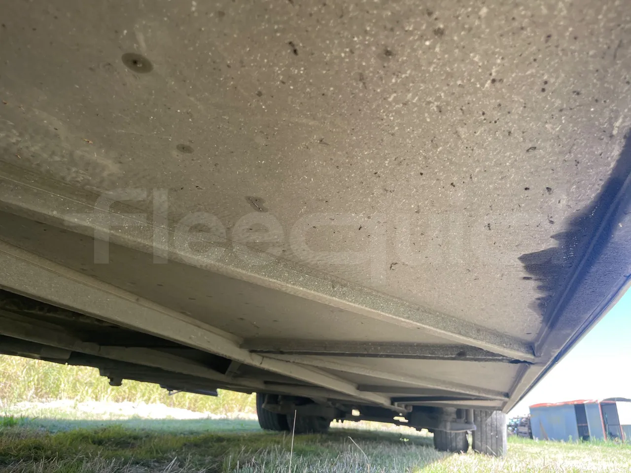 Mercedes-Benz Travego O580 15 RHD - EURO3 - 310kw - 12mt - central undercarriage photo