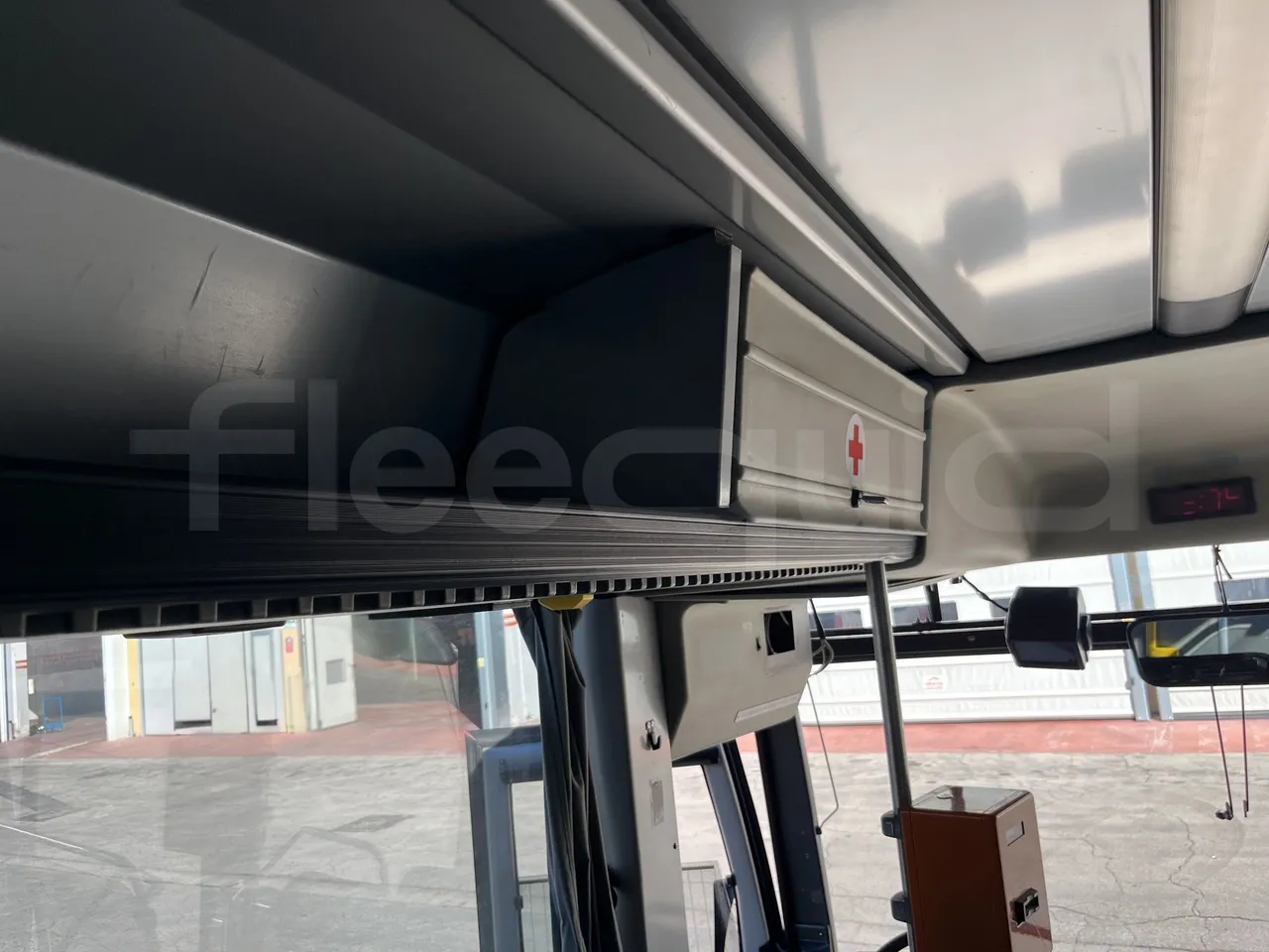 Scania De Simon - Roof Hatch 3