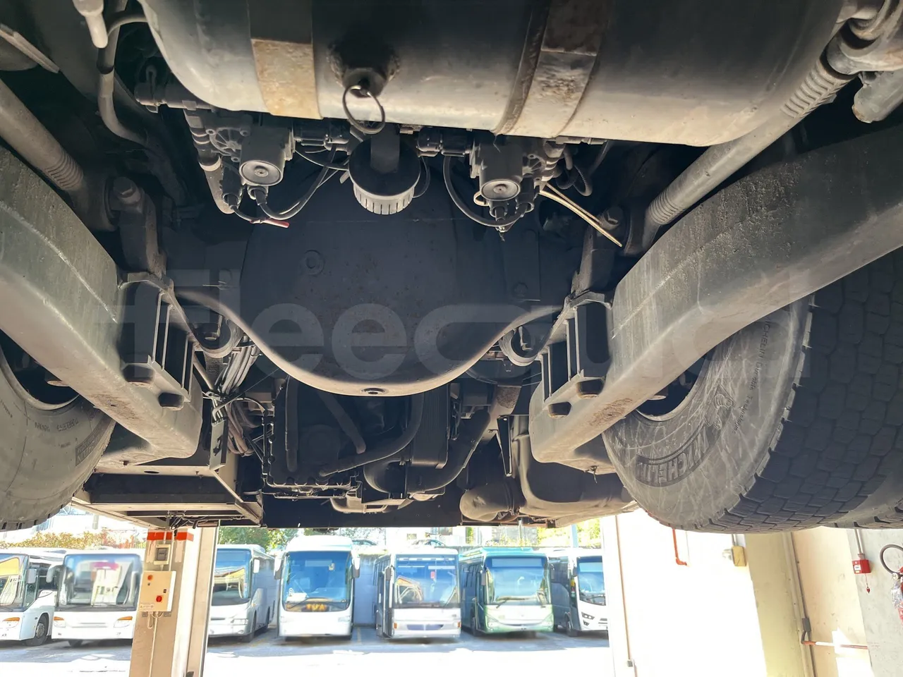 Scania De Simon - Second Axle Central