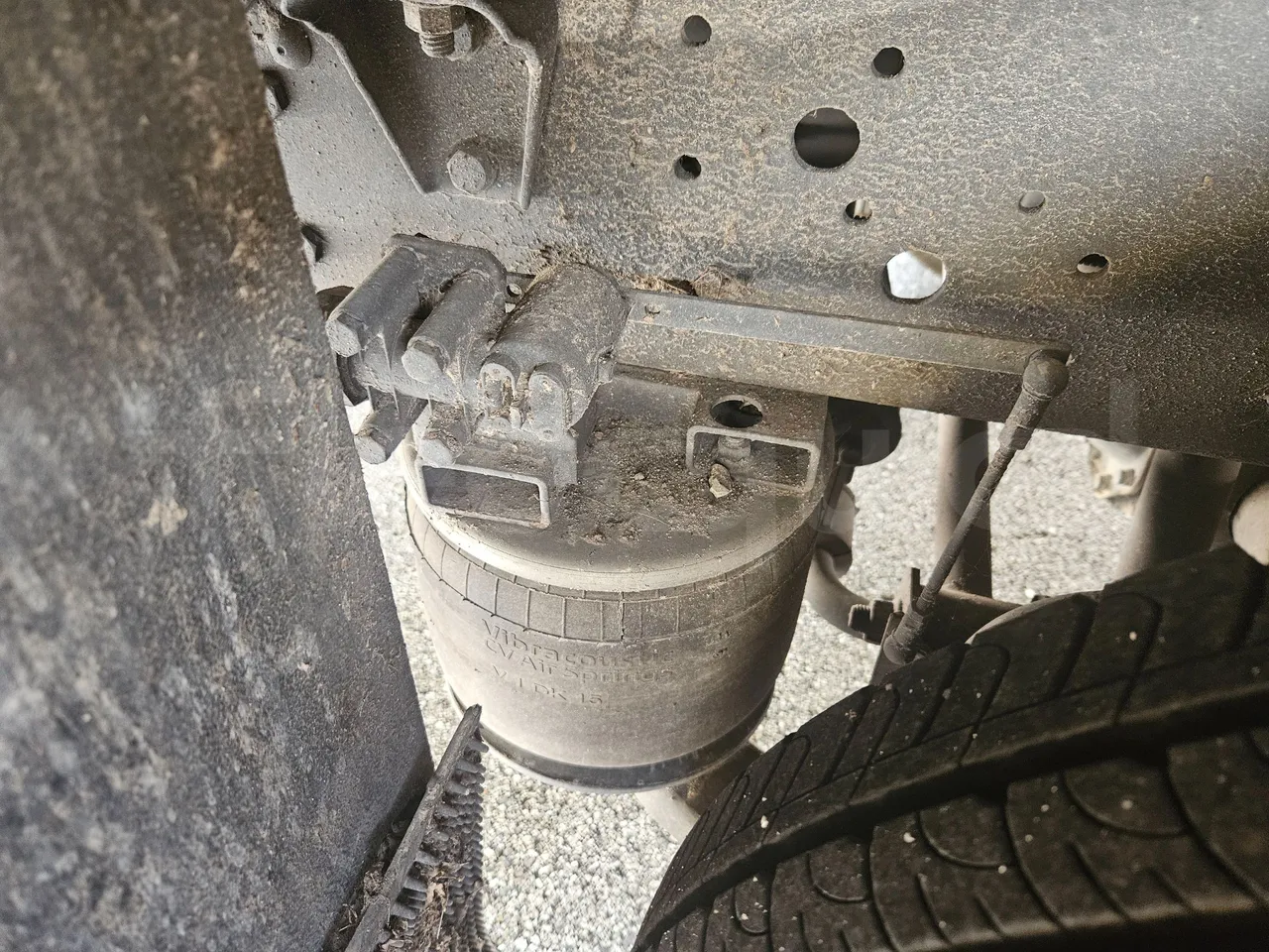 Iveco Cacciamali TS65-4350/ Euro5 - 100 Kw - 8,040 Mt - axel 2 air springs 1 right