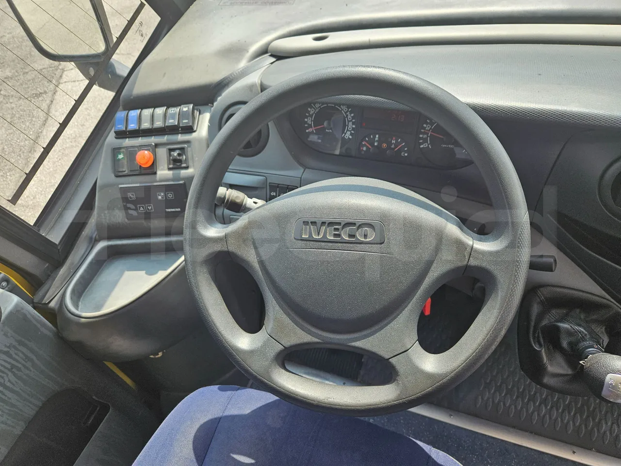 Iveco Cacciamali TS65-4350/ Euro5 - 100 Kw - 8,040 Mt - steering wheel photo