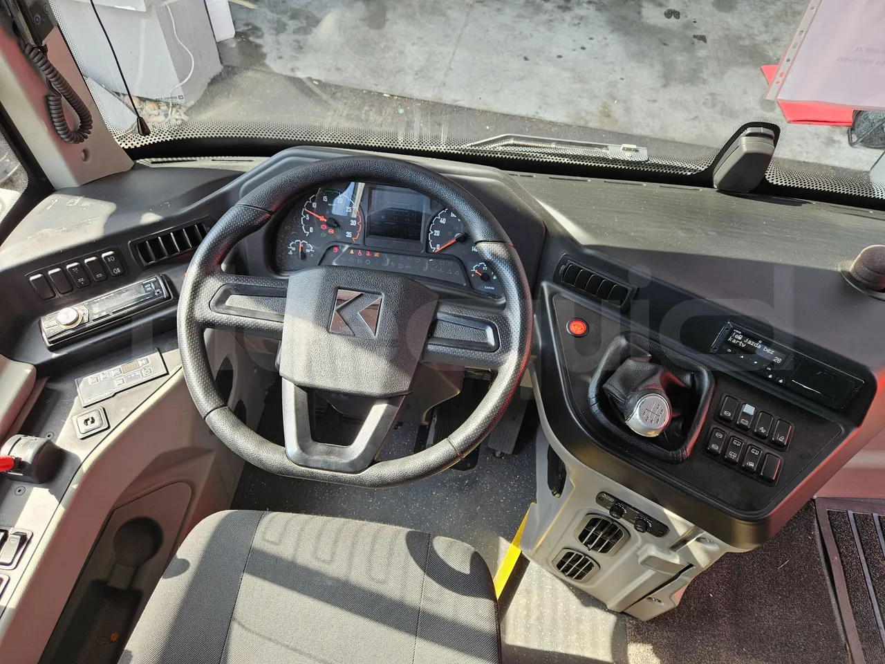 Karsan STAR M3V3CATYSLEN - kW 137 - EURO6 - 8.3m - buttons panels on (mandatory for bus to scrap)