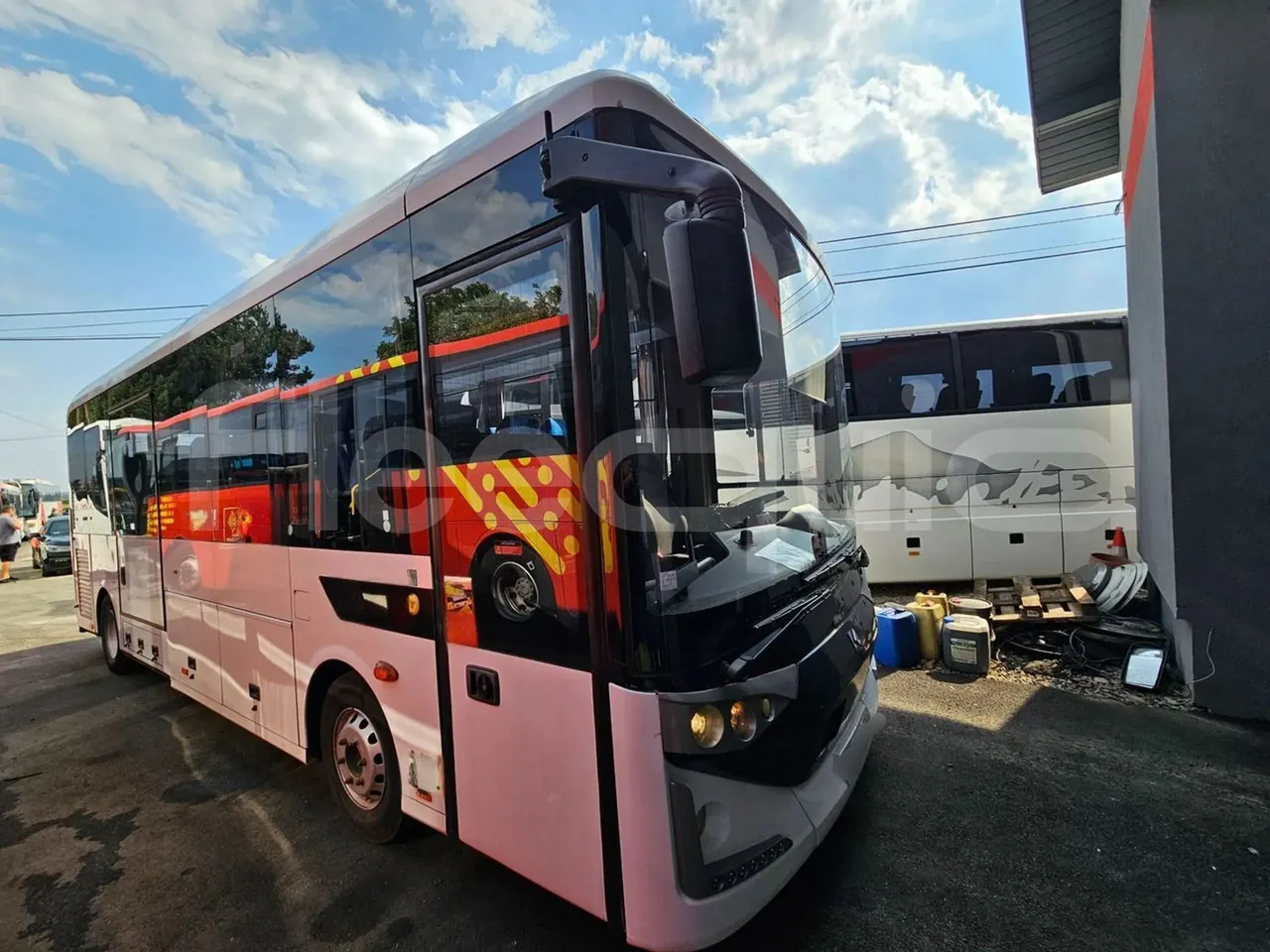 Karsan STAR M3V3CATYSLEN - kW 137 - EURO6 - 8.3m - Base cover photo