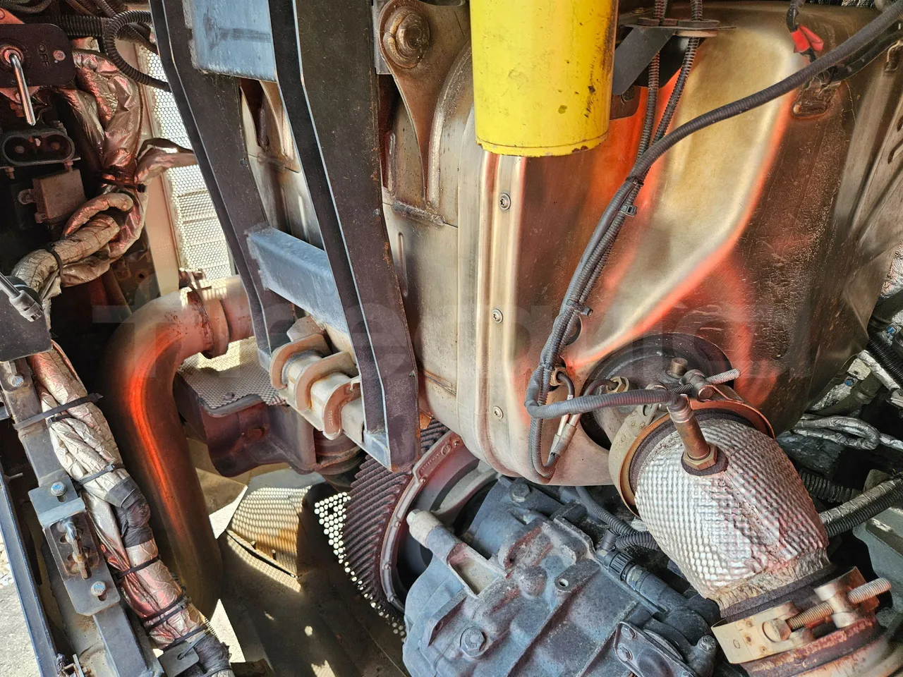 Karsan STAR M3V3CATYSLEN - kW 137 - EURO6 - 8.3m - exhaust photo