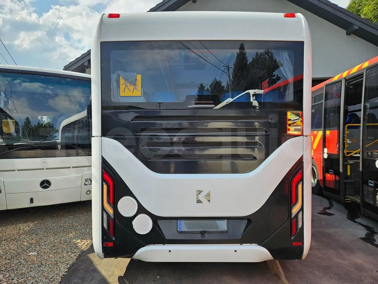 Karsan STAR M3V3CATYSLEN - kW 137 - EURO6 - 8.3m - rear hatch closed