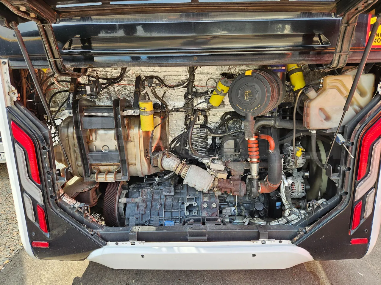 Karsan STAR M3V3CATYSLEN - kW 137 - EURO6 - 8.3m - rear hatch open (mandatory  for bus to scrap)