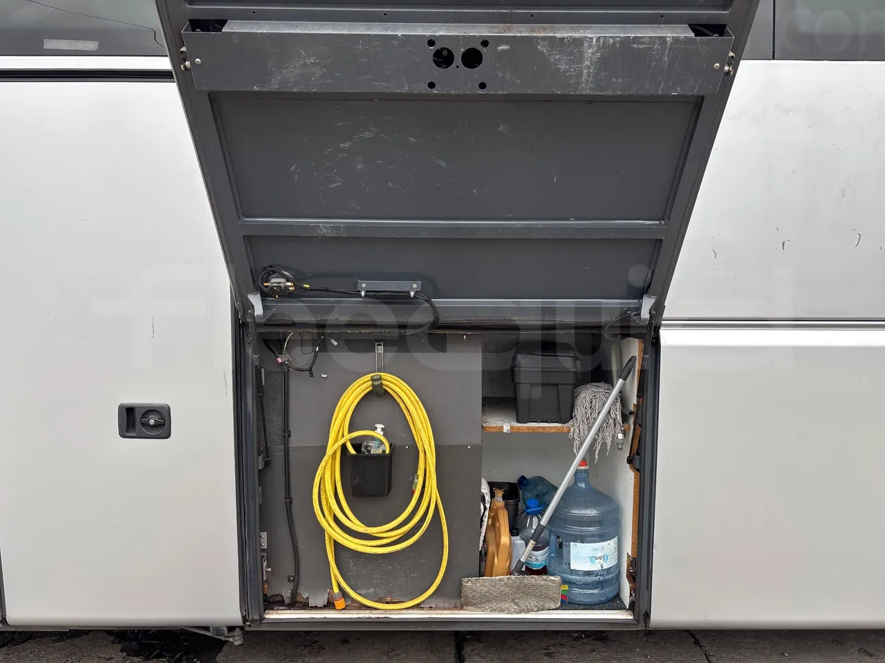 Vdl Futura FHD2 - Euro6 - 271kW - 12.870mt - external compartments photo