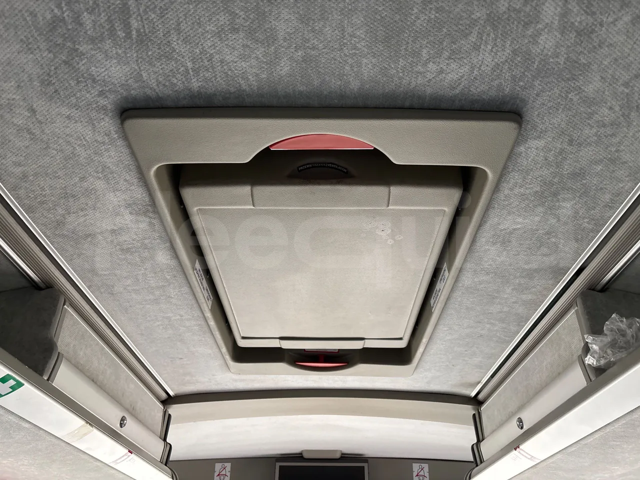 Vdl Futura FHD2 - Euro6 - 271kW - 12.870mt - roof hatch 1