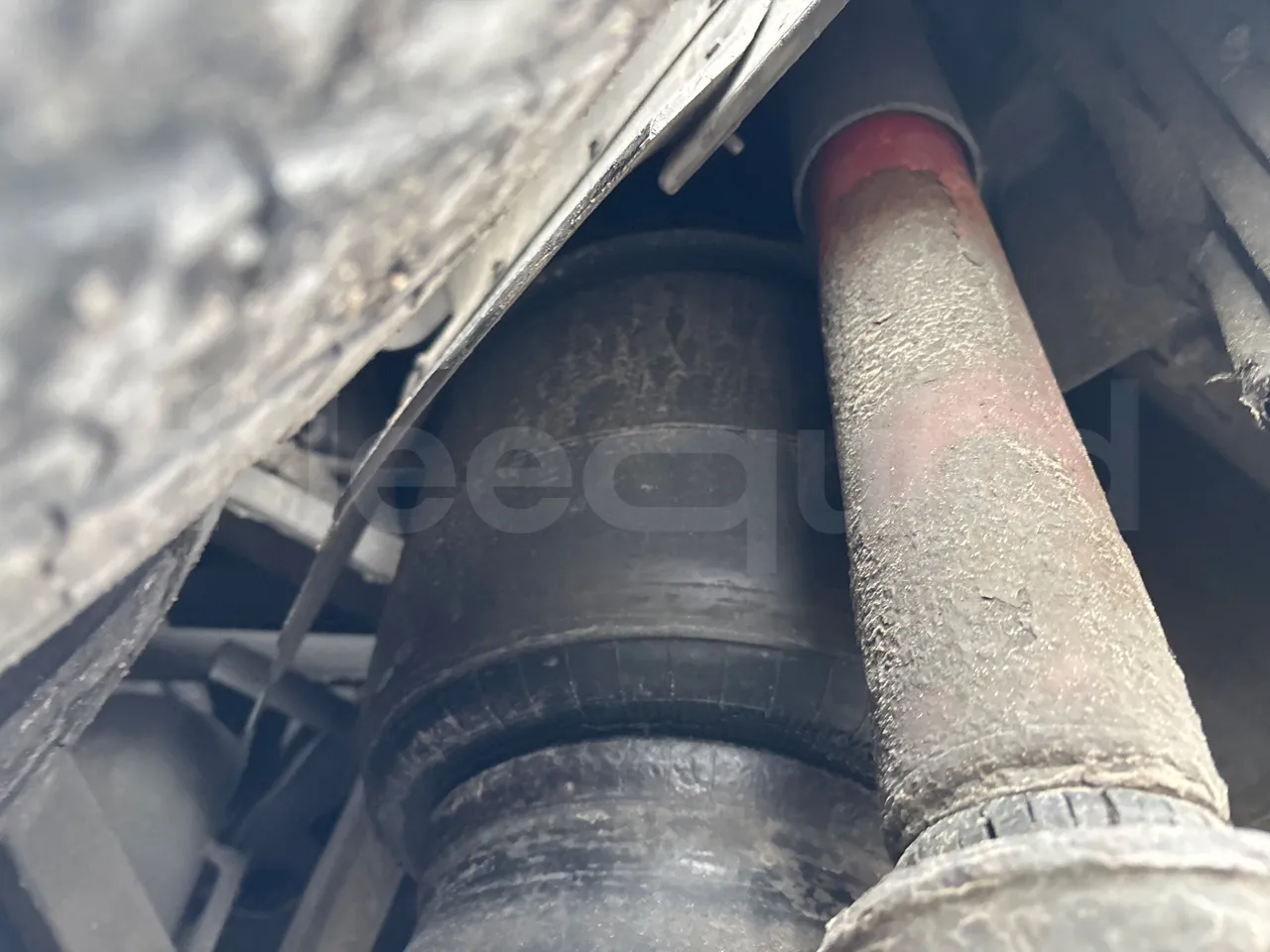 Vdl Futura FHD2 - Euro6 - 271kW - 12.870mt - axle 2 shock absorbers 1 right