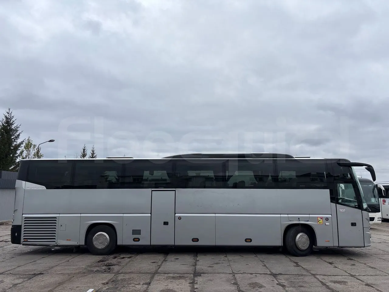 Vdl Futura FHD2 - Euro6 - 271kW - 12.870mt - right side doors closed