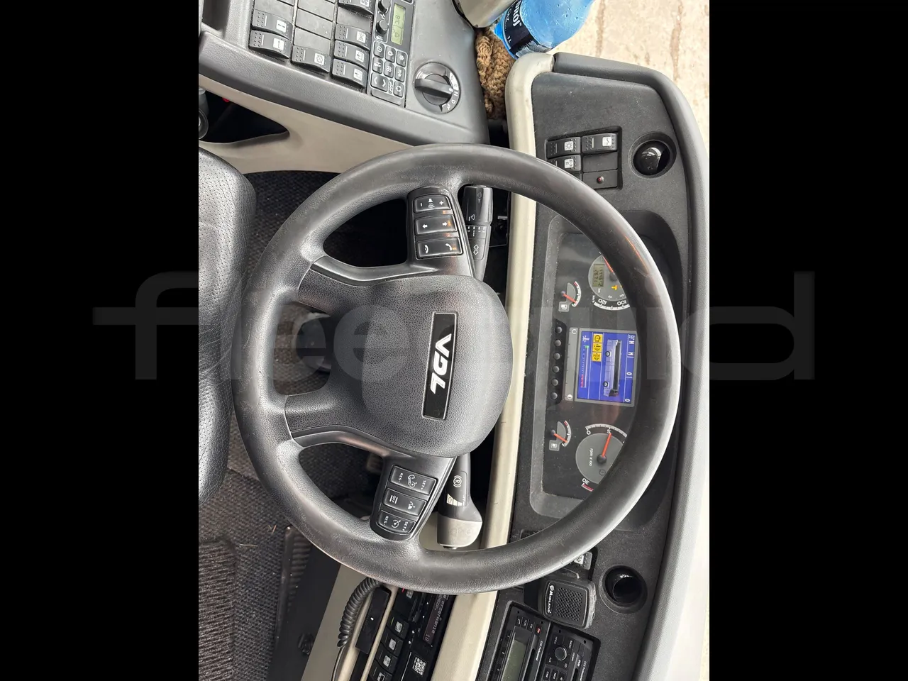 Vdl Futura FHD2 - Euro6 - 271kW - 12.870mt - steering wheel photo