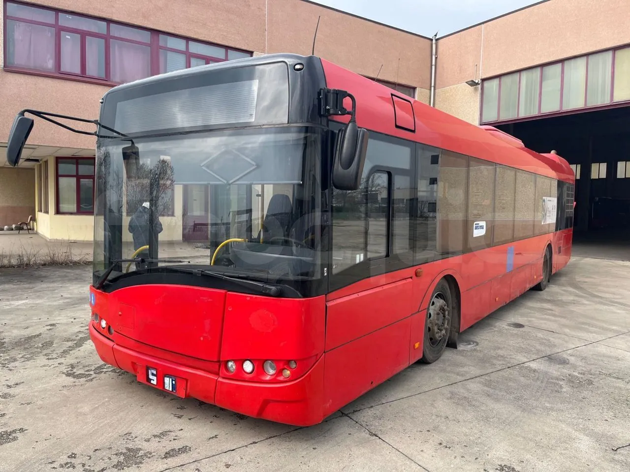 Solaris Urbino 12 - Euro6 - 240kW - 12mt - 3/4 front left