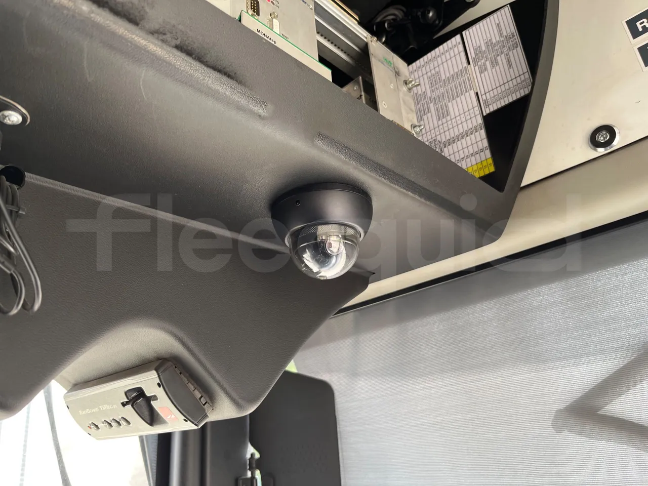 Solaris Urbino 12 - Euro6 - 240kW - 12mt - camera accessories photo