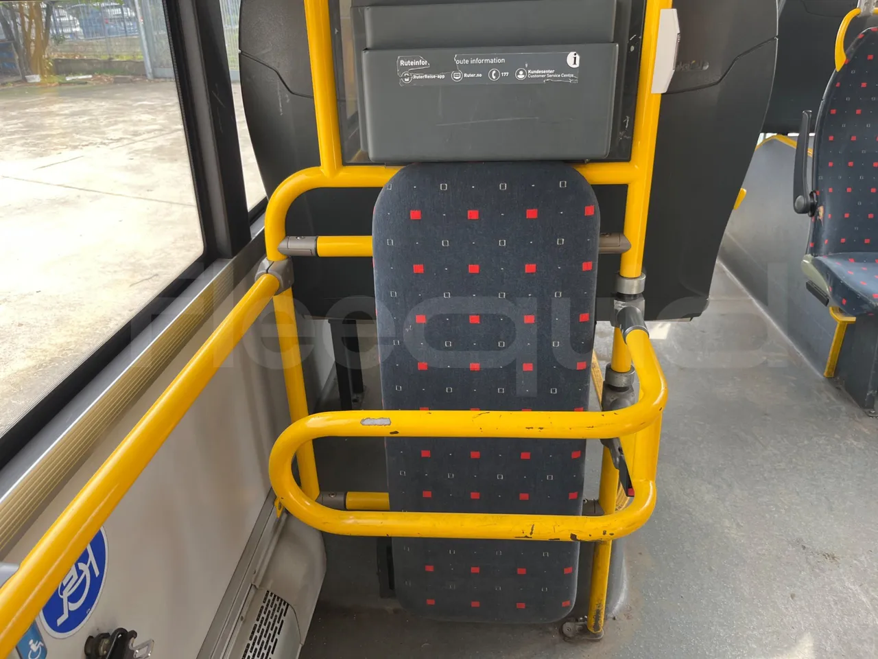 Solaris Urbino 12 - Euro6 - 240kW - 12mt - single seat detail
